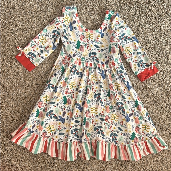 Wildflowers girls 6 Best Day Ever Merry Merry Holiday Dress! Can wear as tunic! - Picture 3 of 10